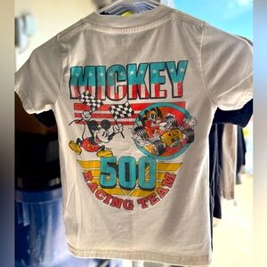 Gently used Abercrombie kids graphic T - size 5/6